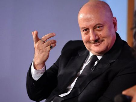 Anupam Kher Heads To Cape Town For An 'Exciting' Project!