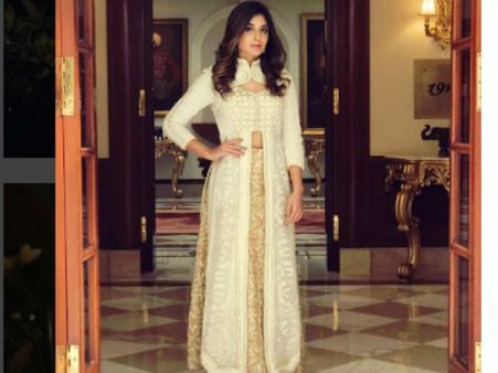 Kritika Kamra Looks Stunning As Princess Chandrakanta! (PICS)