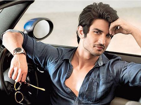 Sushant Singh Rajput Studying Neil Armstrong and Buzz Aldrin For 'Chanda Mama Door Ke'!
