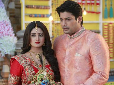 SHOCKING!! Dil Se Dil Tak Makers Are Planning To Replace Siddharth Shukla, But Why?