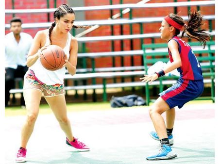 See Here! Shraddha Kapoor's First Look In 'Half Girlfriend'!