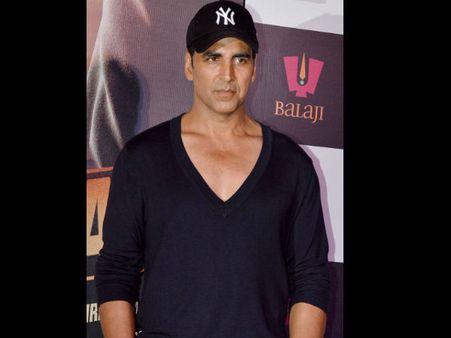 SHOCKING! Akshay Kumar Is Ready To Return His National Award, But Why?