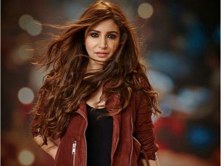 This Is How Anushka Sharma Spends Time After A Hard Day At Work!