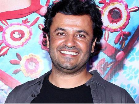 Queen Director Vikas Bahl Accused Of Sexual Harassment! He Denies It