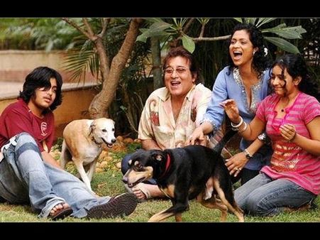 HEARTBREAKING! Vinod Khanna Knew He Had Cancer But Kept It A Secret Because Of His Daughter