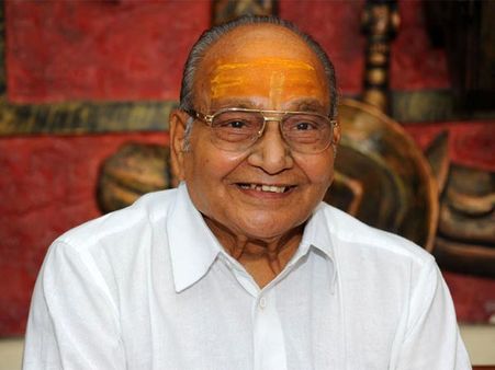 Rajinikanth, Chiranjeevi & Pawan Kalyan Congratulate K Viswanath!