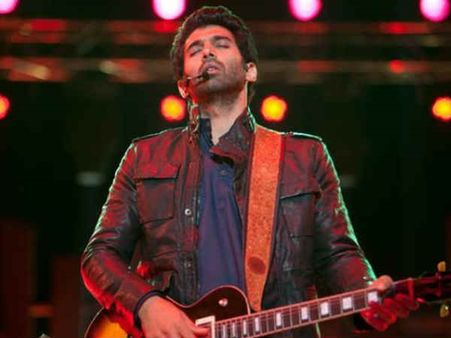 REVEALED! Not Aditya Roy Kapur But This Star Kid Was To Make His Bollywood Debut With Aashiqui 2