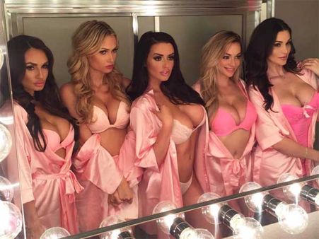 The Hot Jenna Jenovich Holidays In Belize! View Bikini Pictures!