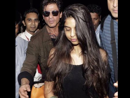 NIGHTMARE! When Suhana Khan Called Shahrukh Khan To RESCUE Her From This SCARY SITUATION