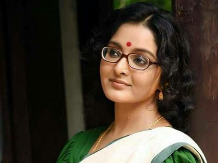 RUMOUR HAS IT! Manju Warrier To Seek Daughter Meenakshi's Custody?