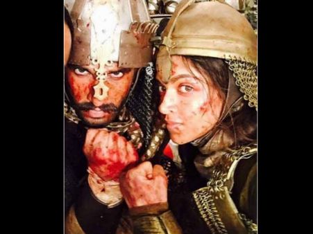 BUT WHY? This Person Circulated The FALSE Break-up Rumours Of Deepika Padukone & Ranveer Singh!