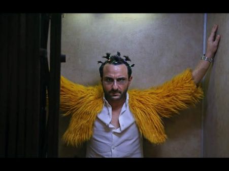 Kaalakaandi: Saif Ali Khan's Quirky Look In This New Still Will Leave Your Jaw Dropped!
