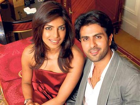 What's Cooking? Priyanka Chopra Recently Met Ex-Boyfriend Harman Baweja; Inside Details!