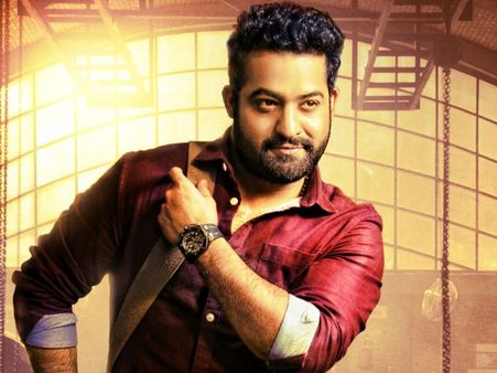 When Jr NTR Made Paruchuri Gopalakrishna Emotional!
