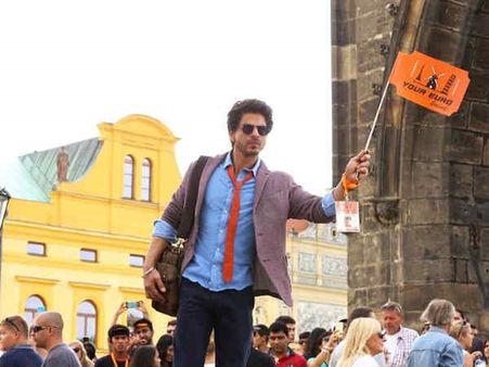 INTERESTING! Jab Shahrukh Khan Turned Into A Guide