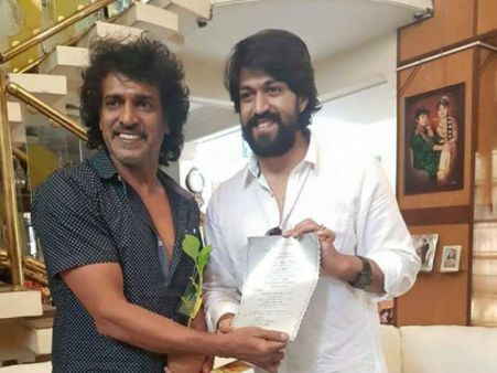 Rocking Star Yash Announces His Support For Real Star Upendra’s Political Journey; Wishes Him Luck!