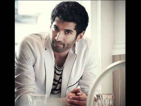 Don't Feel The Need To Take Too Many Fashion Risks: Aditya Roy Kapur