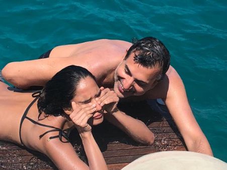 Beach Diaries! Lisa Haydon & Dino Lalvani Hit The Beach On Their First Wedding Anniversary
