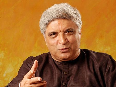 Javed Akhtar Honoured With The 'Hridaynath Mangeshkar Award'!