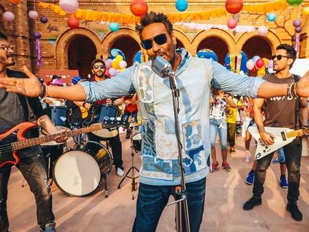 Golmaal Again Box Office Prediction: Ajay Devgn Starrer To Collect Rs 75 Crore In Opening Weekend!