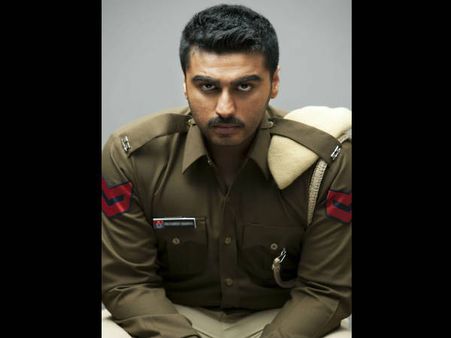 Sandeep Aur Pinky Faraar FIRST LOOK! Arjun Kapoor Looks Rough & Tough As A Cop