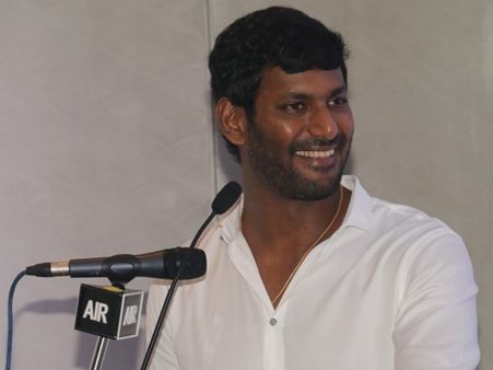 Good News For Tamil Cinema; Fans Regulations For Theatres