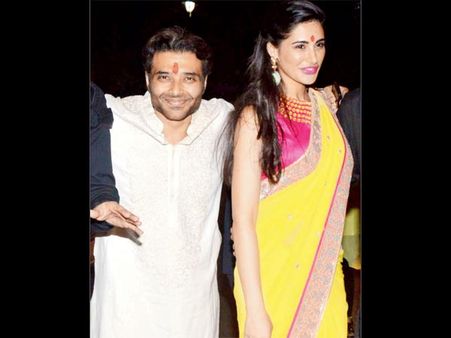 BIG FAT INDIAN WEDDING! Nargis Fakhri & Uday Chopra Are GETTING MARRIED; Here Are The Details