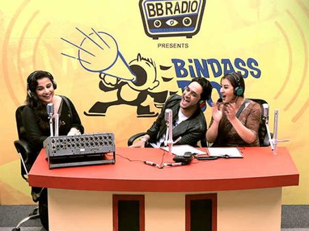 Bigg Boss 11 Highlights: Double Eviction; Priyank Apologises To Arshi; Vikas Consoles Shilpa & More…