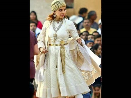SCOOP: Makers Of Manikarnika Finding It Difficult To Cast A Male Lead Opposite Kangana Ranaut?