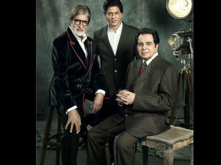 When Shahrukh Khan Backed Out Of A Film Starring Amitabh Bachchan, Aishwarya Rai & Dilip Kumar!