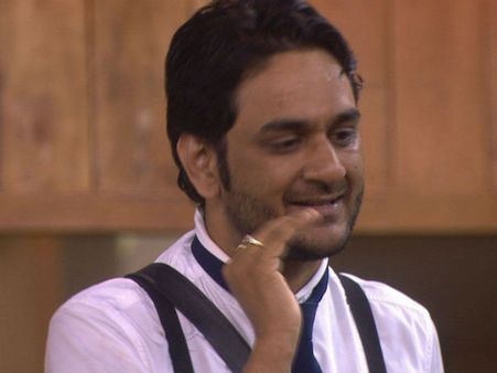 Bigg Boss 11: SHOCKING! Vikas Gupta Wants To Quit; Ready To Pay Rs 2 Crores To The Makers!
