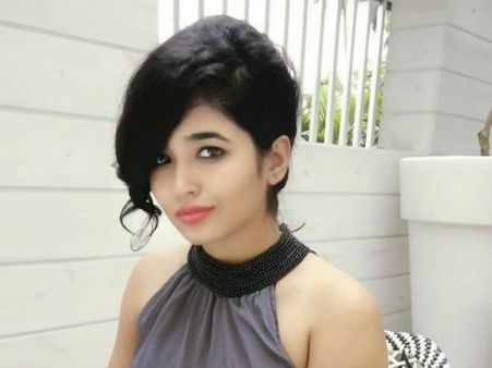 Young Compere Found Dead In Mumbai!