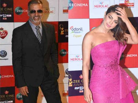 HOT BUZZ! What Happened When Ex Lovers Akshay Kumar & Priyanka Chopra Came Under One Roof?