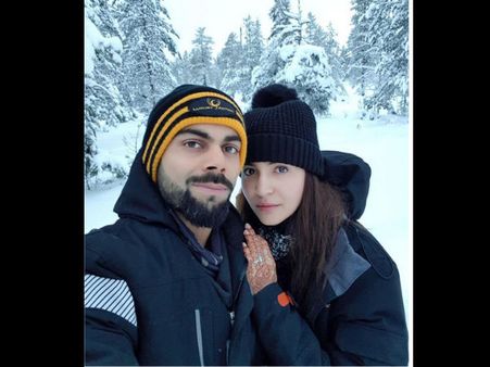 OH MY! Anushka Sharma Shares A Pic With Virat Kohli From Their Honeymoon & We Can't Stop Drooling!
