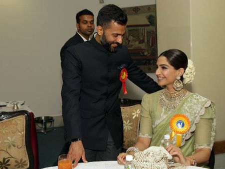 DESTINATION WEDDING! Sonam Kapoor Is GETTING MARRIED To Anand Ahuja In Jodhpur; Dates Revealed!