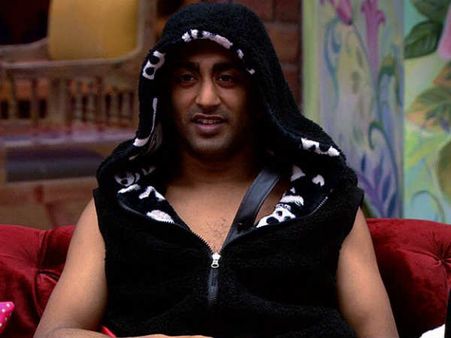 Was Bigg Boss 11’s Akash Dadlani THROWN OUT Of Colors’ Show?