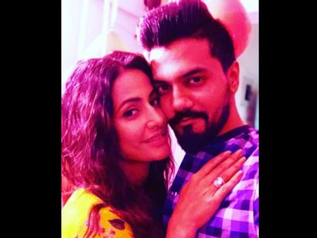 These Pictures Prove How Much Bigg Boss 11’s Hina Khan & Rocky Love Each Other!