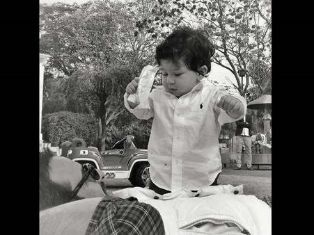 IT CAN'T GET CUTER THAN THIS! Taimur Ali Khan's Play-Time With Daddy Saif Is A Priceless Moment