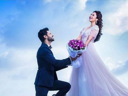 PRICELESS MOMENT! What Made Divyanka Tripathi Say YES To Vivek Dahiya?