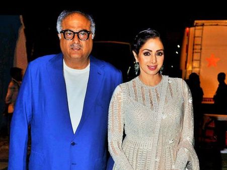 PAINFULLY SAD! Boney Kapoor Is Heartbroken, CRIED Like A Baby After Sridevi's Death; Inside Details