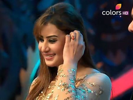 Bigg Boss 11’s Shilpa Withdraws Case Against BJGPH Producer; Opens Up About Her Personal Life!