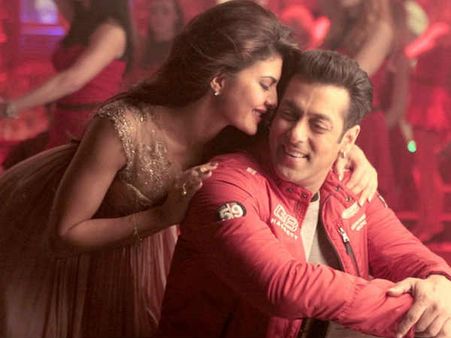 DAMN THE RUMOURS! Jacqueline Fernandez Is Very Much A Part Of Salman Khan's Kick 2