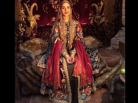 Did You Know? THIS Bachchan Lady Referred Aditi Rao Hydari's Name To Bhansali For Padmaavat?