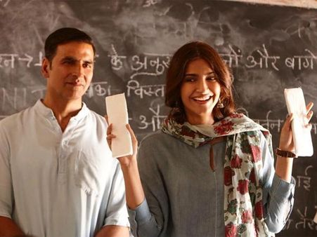 Akshay Kumar's Padman Must Be Shown In Village Schools & Hostels! Says Scientist Maya Vishwakarma