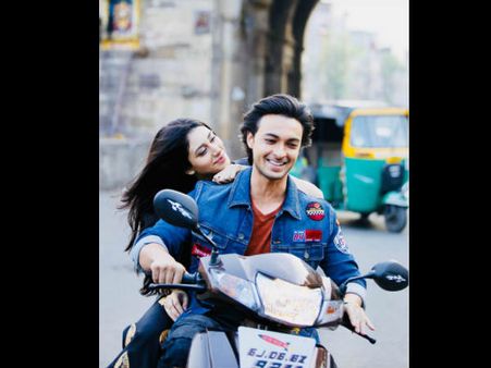 First Day Shoot! Salman Khan Shares A Photo Of Aayush Sharma & Warina Hussain From Loveratri Sets