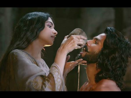 Myth That Filmmakers Court Controversy For Publicity: Padmaavat Producer Makes A Strong Point!