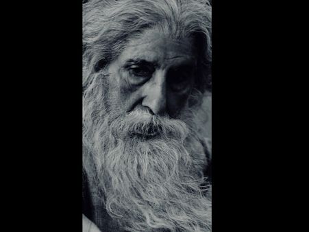 Amitabh Bachchan Is Inundated With Projects; Leaves For Hyderabad To Shoot For This Superstar's Film