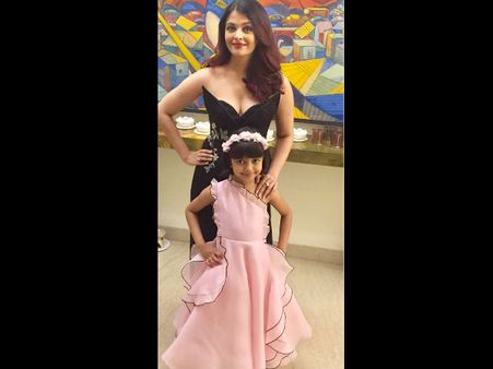 OH MY GOSH! Aishwarya Rai Bachchan Flaunts Her HOTTER Side; Inside Pictures With Aaradhya Go Viral