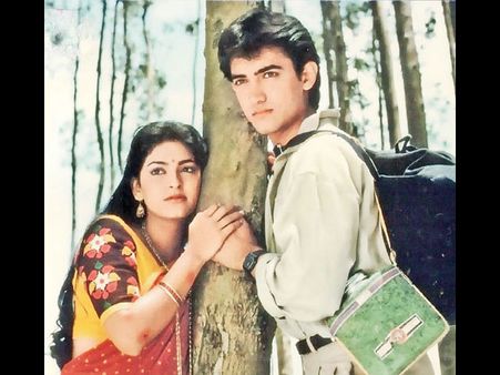 30 Years Of Qayamat Se Qayamat Tak: When Aamir Khan Stuck The Posters Of The Film On Autos In Night