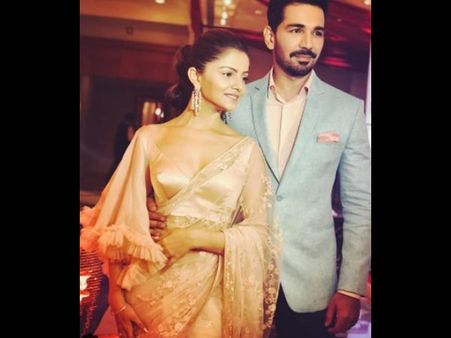 Rubina Dilaik & Abhinav Shukla Engaged; The Actress Flaunts Her Engagement Ring!